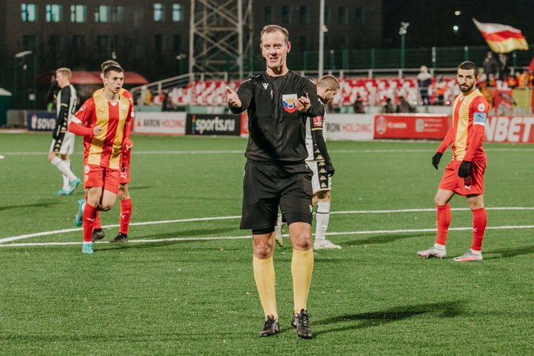 Новый коррупционный скандал в российском футболе! Главному судье из Первой лиги грозит тюремный срок