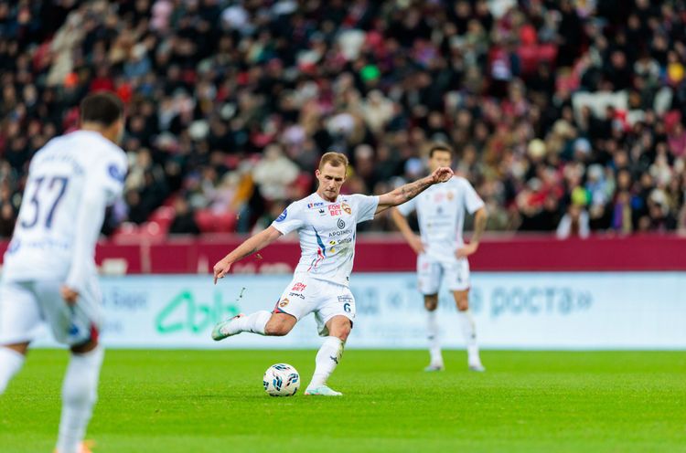 Экс-президент «Локомотива» верит, что ЦСКА даст бой «Зениту»