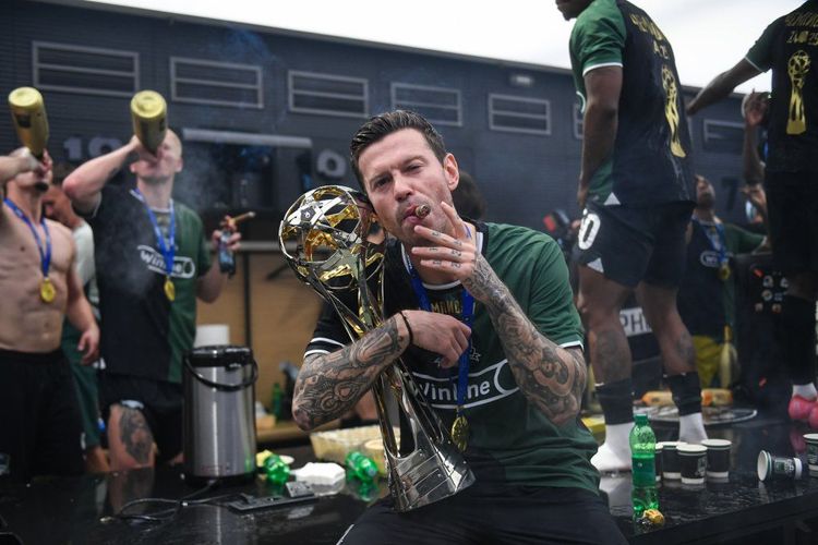 Смолов собирается стать тренером. Новая глава в жизни чемпиона России после драки в «Кофемании»