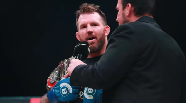 Месть Федора Емельяненко не удалась. Бейдер остался чемпионом Bellator