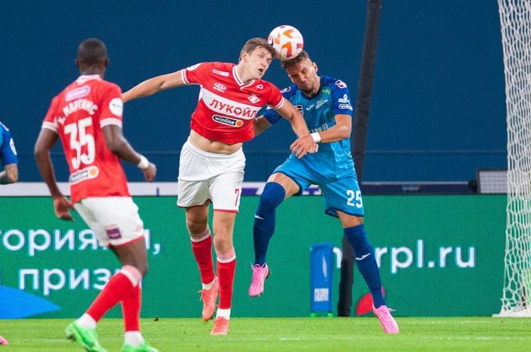 Кто нужнее «Зениту» – Соболев или Кордоба? У каждого трансфера есть свои «за» и «против»