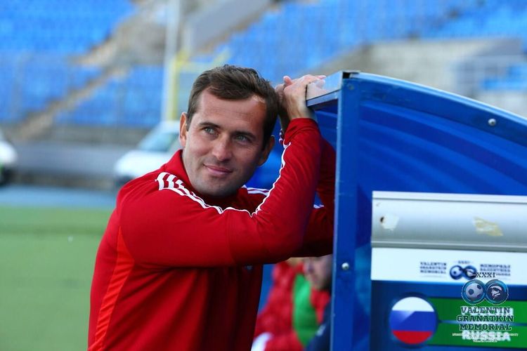 Александр Кержаков в шаге от первого тренерского трофея