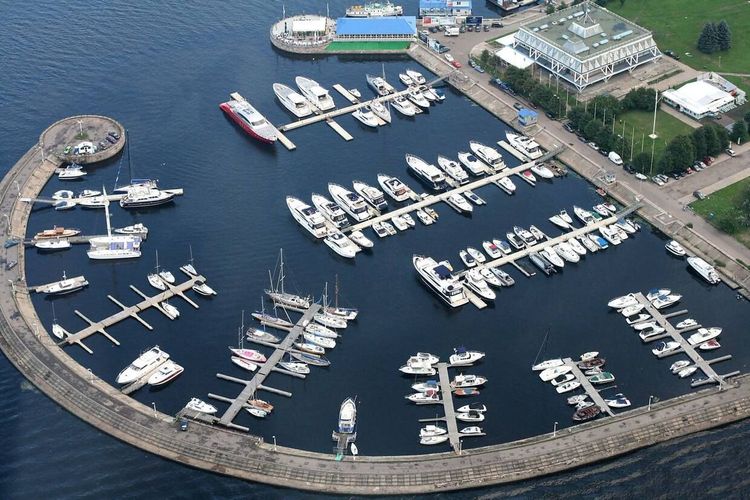 Сон Раскольникова, концерт Вертинского