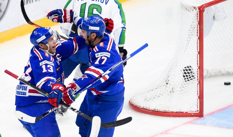 Дацюку помогают футбольные навыки