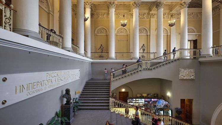 Спорт в искусстве. Гид по Петербургу. Спортивные советские плакаты из собрания Русского музея