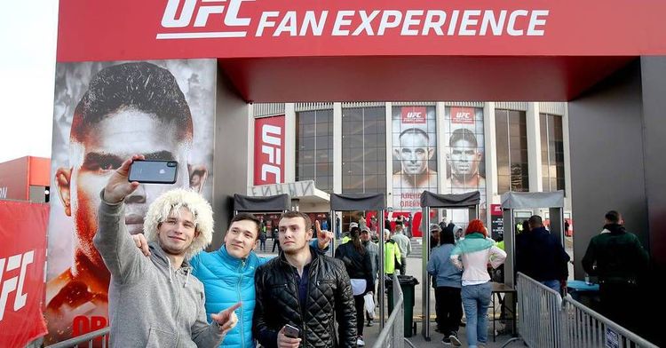 Почему UFC в Петербурге это лучшее спортивное событие года