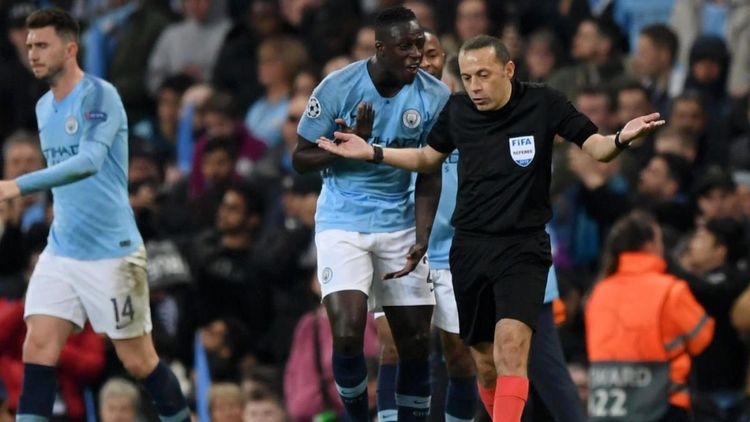 VAR не спас, а убил матч «Манчестер Сити» – «Тоттенхэм»! Нужно переживать эмоции сразу, а не ждать повтор