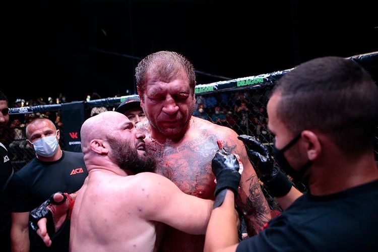 Магомед Исмаилов – лучший боец ММА в России. Емельяненко уничтожен средневесом