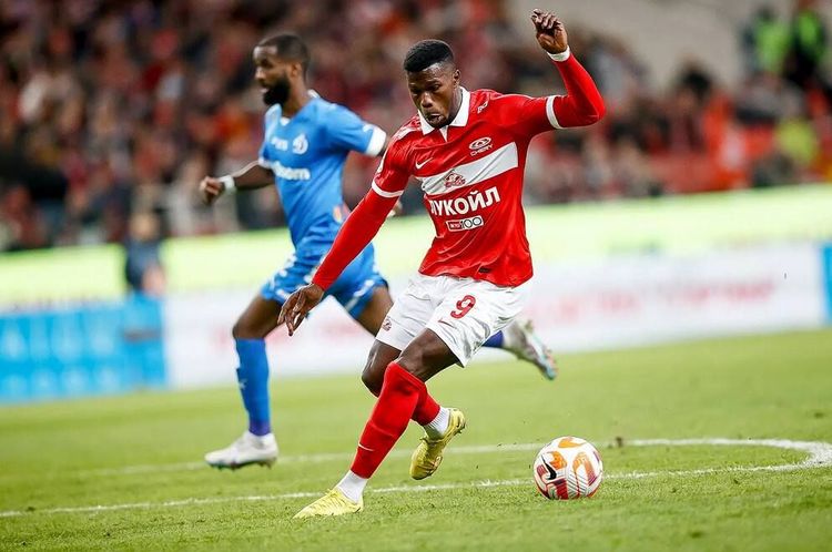 Худший трансфер РПЛ внезапно стал топовым. В чем секрет преображения игрока «Спартака»?