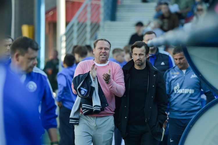 «Игроки «Оренбурга» – мои партнеры, а не подопечные». Огромное тренерское интервью Марцела Лички