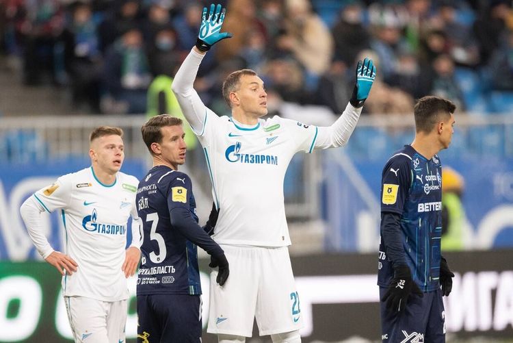 Самые желанные игроки на летнем трансферном рынке России. В РПЛ будет новая реальность