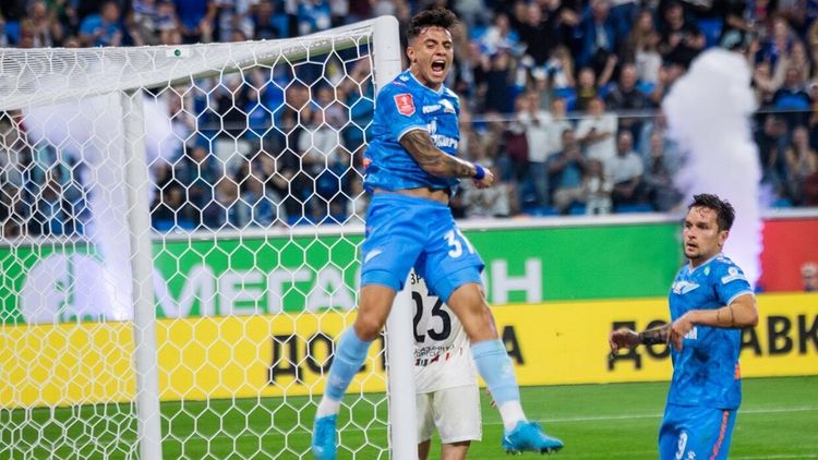 Фанаты «Зенита» встретили Соболева. Александр ответил им голевым действием в матче с «Рубином»