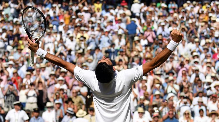 Они вернулись! Серия звездных камбэков в Англии