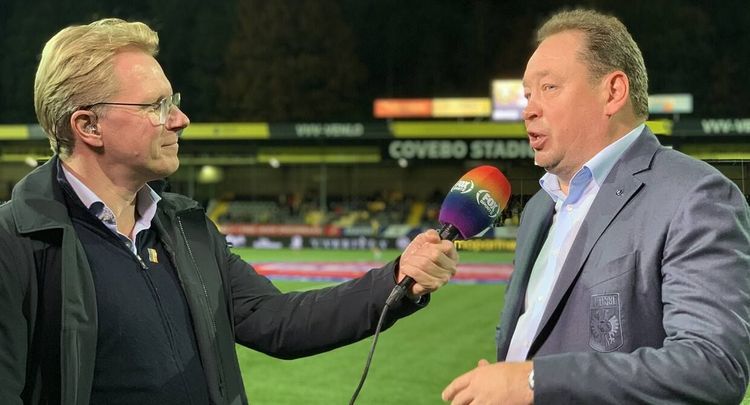 Рекорды, инстаграм. За что Слуцкого полюбили в Голландии