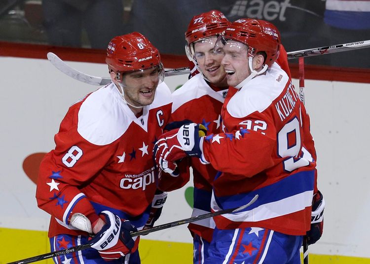 Ови — золотую клюшку, Кузе — первую звезду