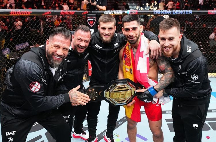 Топурия заявил, что скоро подерется с Махачевым