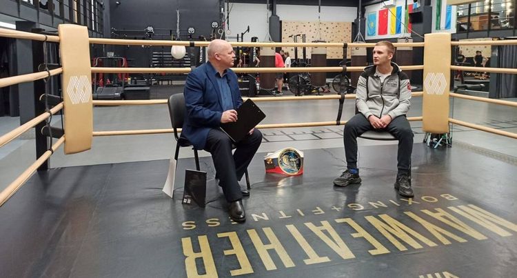 «Прозвище Пулемёт, потому что бью много ударов»: большое интервью с трехкратным чемпионом России Шумковым