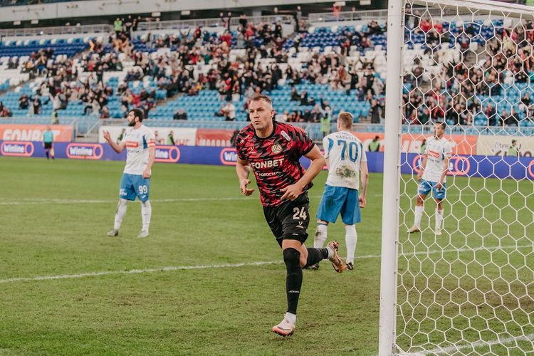 Дзюба считает, что игроки «Акрона» стали лучше выглядеть физически по сравнению с прошлогодними сборами