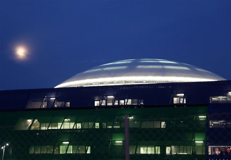 Сбитый летчик Дрогба, уважение к Дзюбе. Удивительные факты о новом клубе Кержакова