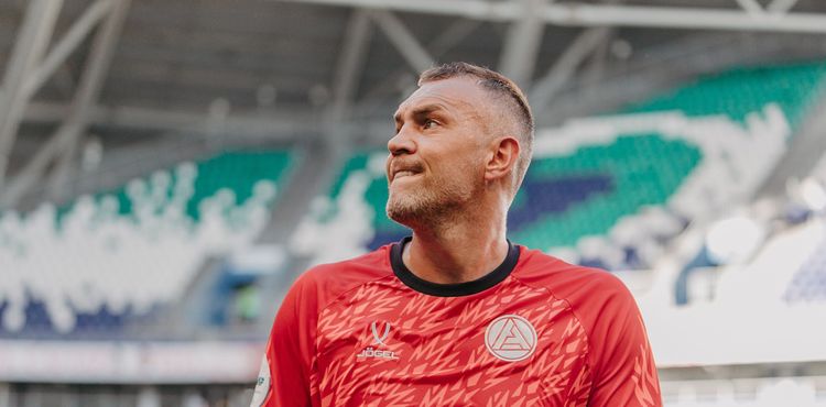 Агент Баринова поддержал слова Дзюбы об отношении «Локомотива» к ушедшим игрокам