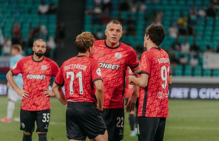 Представитель Дзюбы опроверг слухи о переходе в Медиалигу