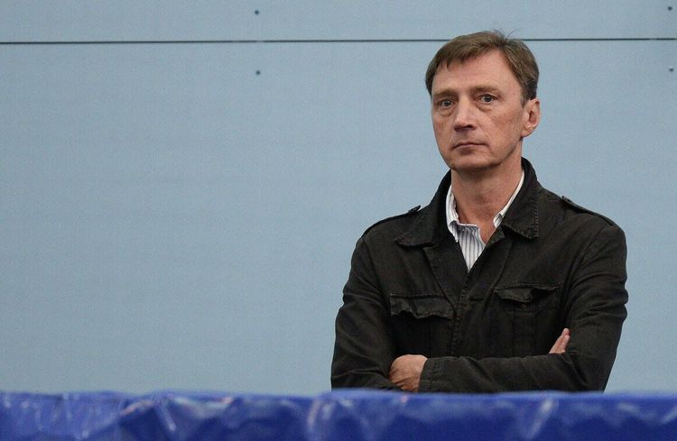 Олег Васильев: Почему я должен верить кому-то на слово, что у меня положительный анализ на коронавирус