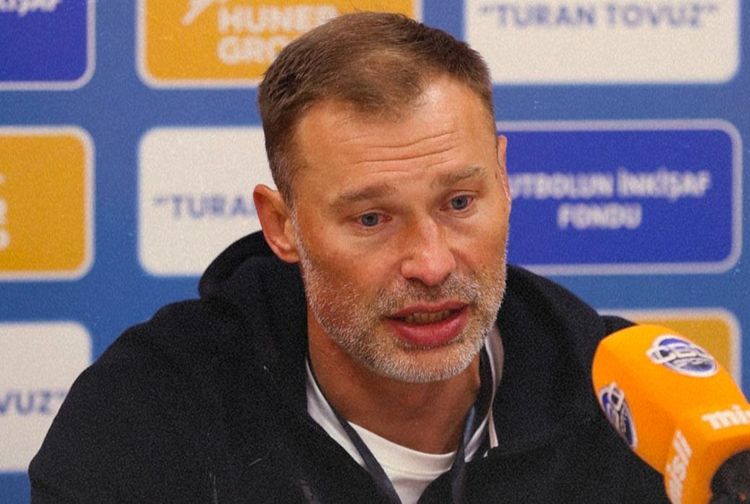 Березуцкий обыграл Бердыева в Кубке Азербайджана