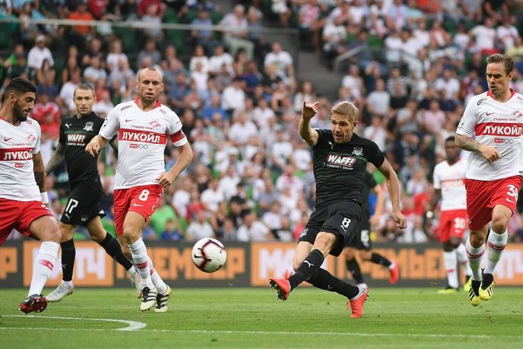 «Зенит» может стать единственным российским клубом, который сыграет весной в еврокубках. Как такое возможно?