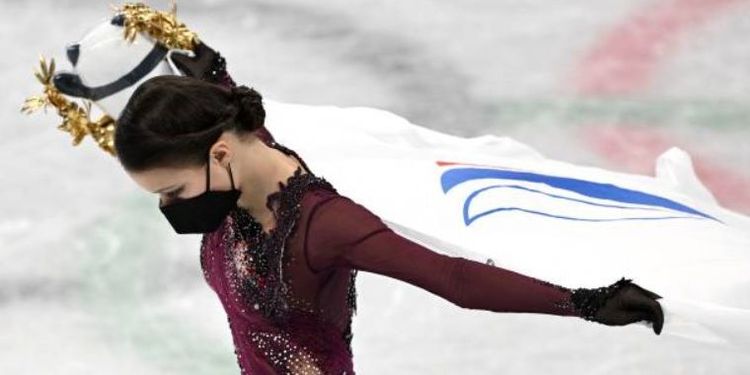 Щербакова пропустит чемпионат России, но выступит в шоу Навки. Насколько это этично?