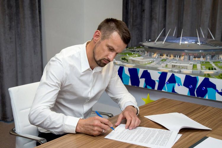 Сергей Семак: совпадение обстоятельств или новый поворот?