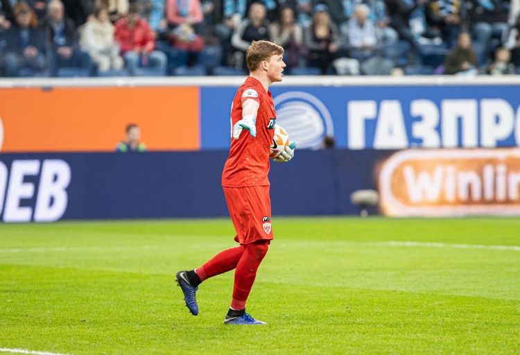 У «Зенита» новый вратарь. Александр Кержаков считает, что он гораздо сильнее его брата