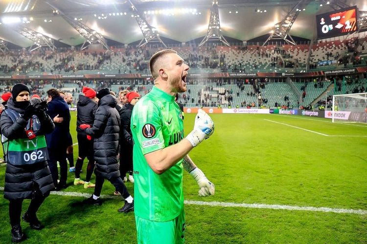 Селихов против Максименко и Шунин против Лещука: кого ставить в ворота на финал Кубка России?