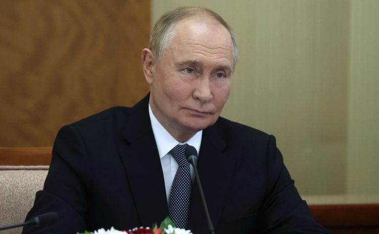 Владимир Путин поздравил Александра Овечкина с его историческим рекордом в НХЛ