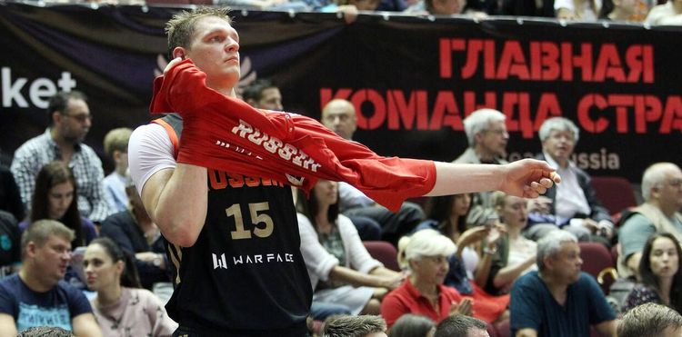 Кто может «съесть» Мозгова?