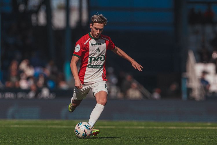 Кузьмичев подтвердил интерес «Наполи» к Батракову