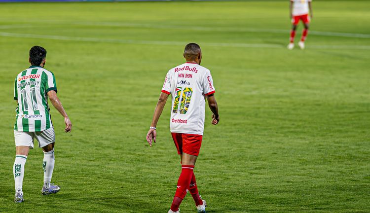 «Джон Джон где-то напоминает Ривалдо». Эксперт по бразильскому футболу разобрал новичка «Зенита»
