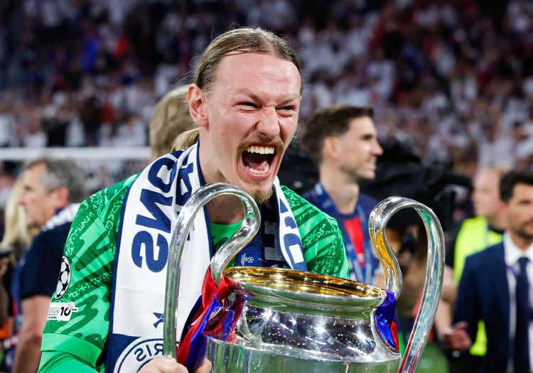 Эксперт L'Équipe: Сафонов может заставить Энрике сомневаться