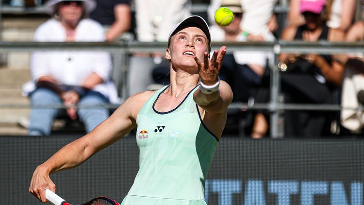 Елена Рыбакина вышла в четвертьфинал Australian Open-2026, обыграв Мертенс