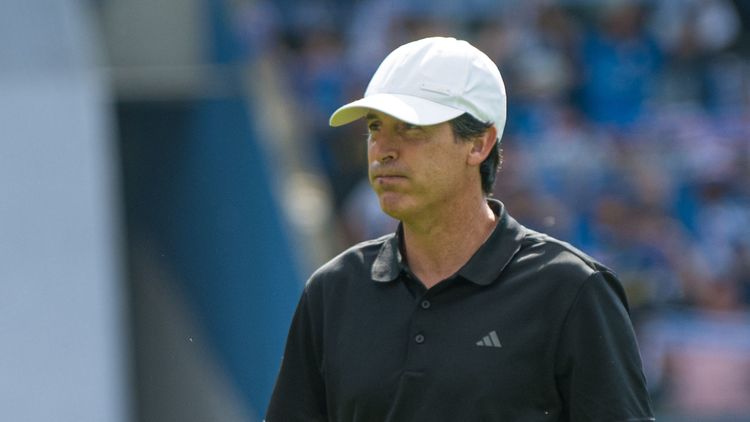 Бывший тренер «Спартака» выпадет из чемпионской гонки? Пять главных футбольных матчей 27-28 декабря
