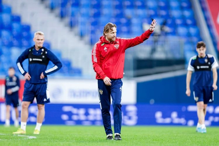 О чем мечтает Карпин? Этот тур приблизит его к цели из-за результата «Спартака»