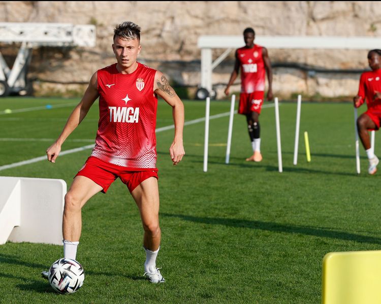 Агент Головина рассказал об уровне английского футболиста