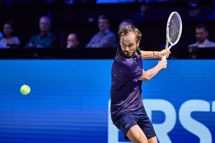 Медведев, Рублев и Хачанов смогли покинуть ОАЭ для участия в Индиан-Уэллсе