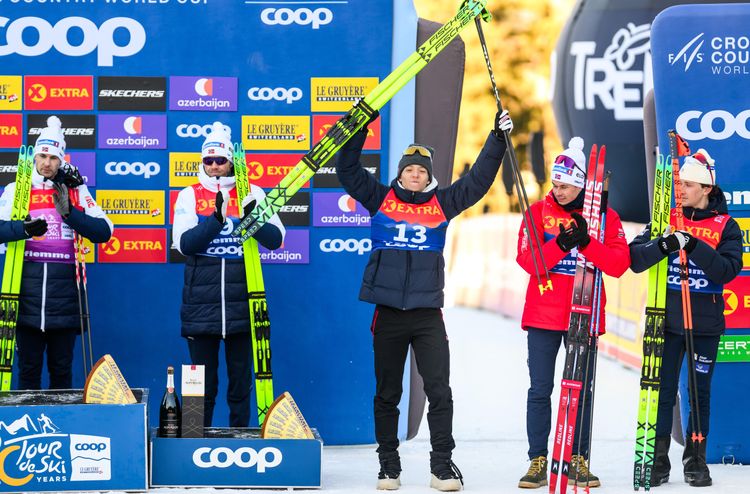 В FIS допустили выдачу новых нейтральных статусов российским лыжникам