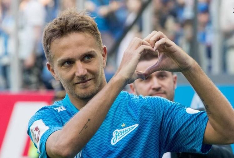 «Зенит» готов купить хорошего левого защитника, но лучше арендовать Кришито. Он погреется