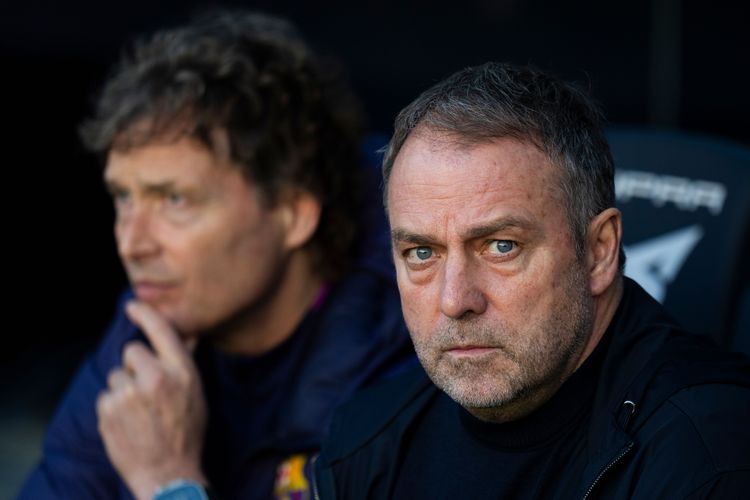 Флика внезапно могут убрать из «Барселоны». Причина – не в результатах