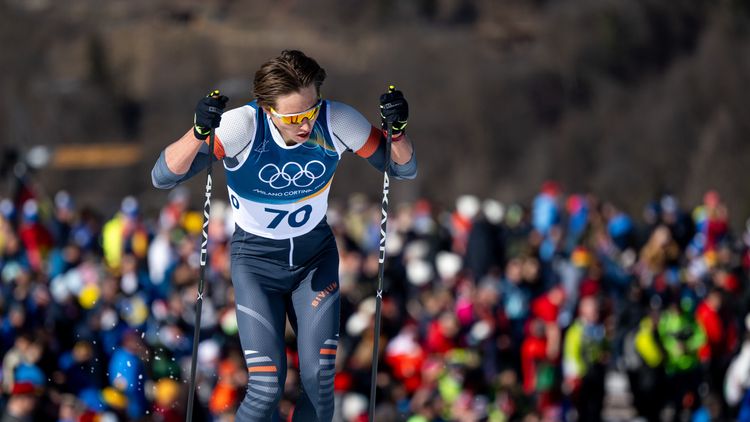 Коростелев – не Большунов. Российский лыжник остался без медалей на Олимпиаде-2026
