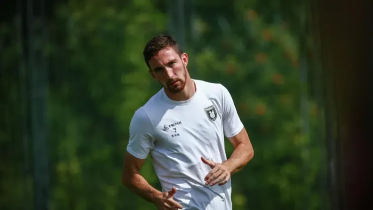 Неожиданный трансферный ход «Зенита»! Станет ли чемпион сильнее после размена Мостового на Бакаева?