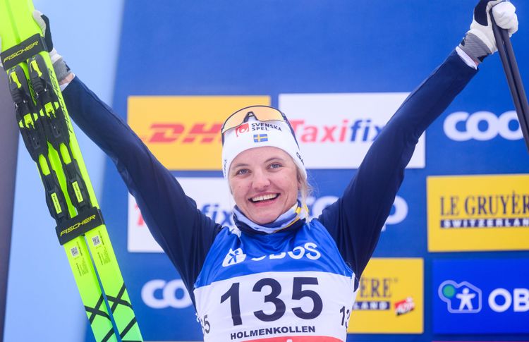 Сван выиграла гонку с раздельного старта на этапе Кубка мира