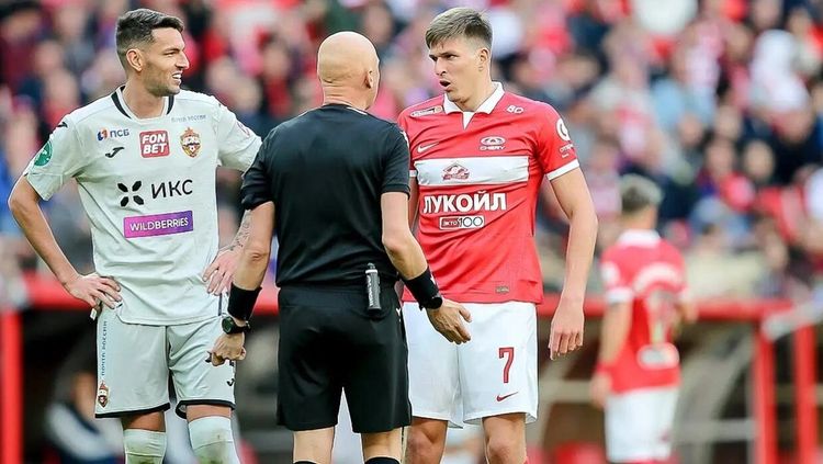 Заслуживает дисквалификации – не заслуживает травли: мнение в защиту Александра Соболева