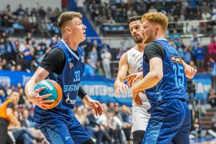 «Зенит» отдал победу ЦСКА за секунду до конца игры. Невероятная развязка в Петербурге!